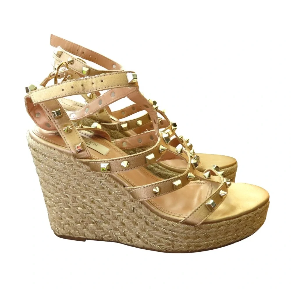 Steve Madden very gently